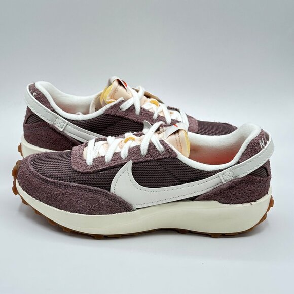 Womens Nike Waffle Debut Vintage Plum Sail Gum Brown DX2931-200 Size 6.5 - Picture 10 of 12
